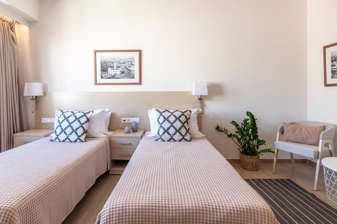 Gallery Suites & Residences Pire Dış mekan fotoğraf