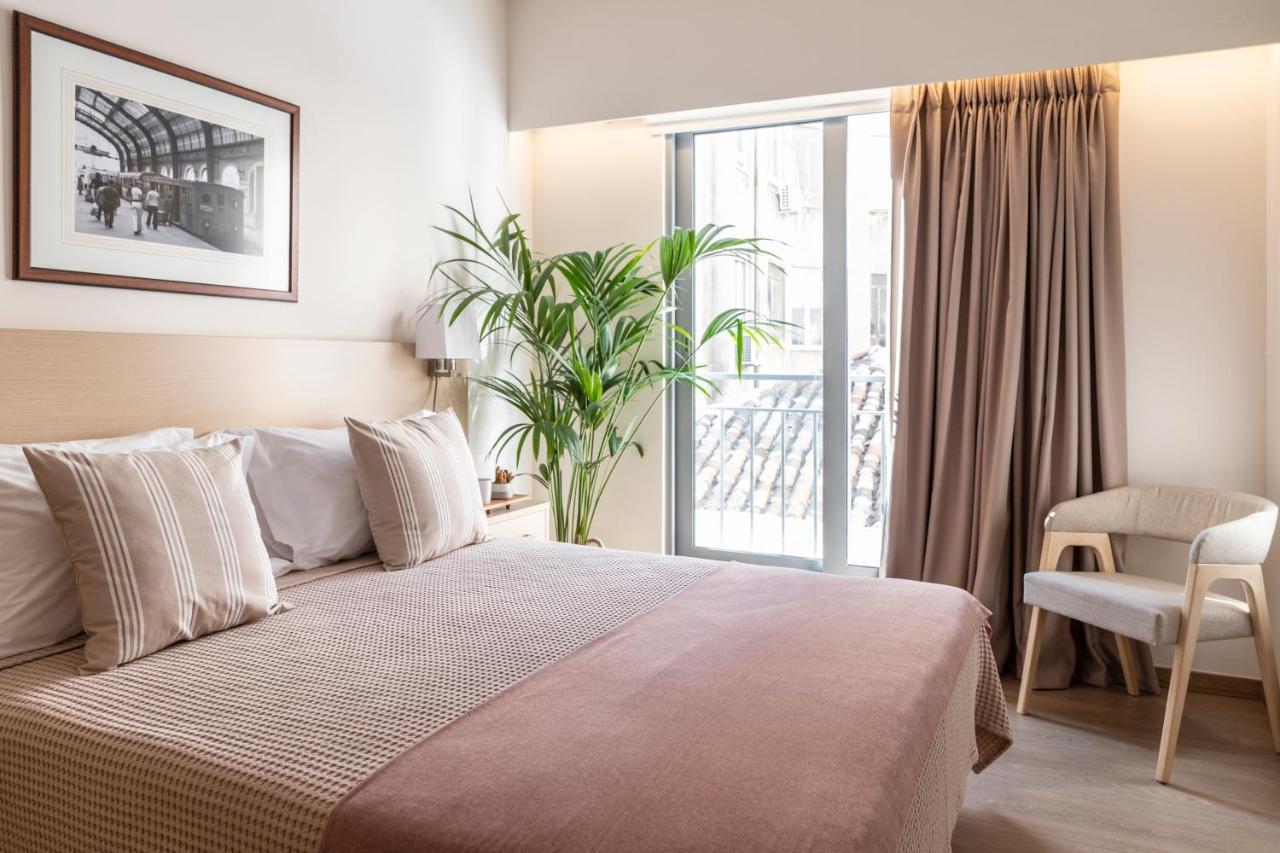 Gallery Suites & Residences Pire Dış mekan fotoğraf