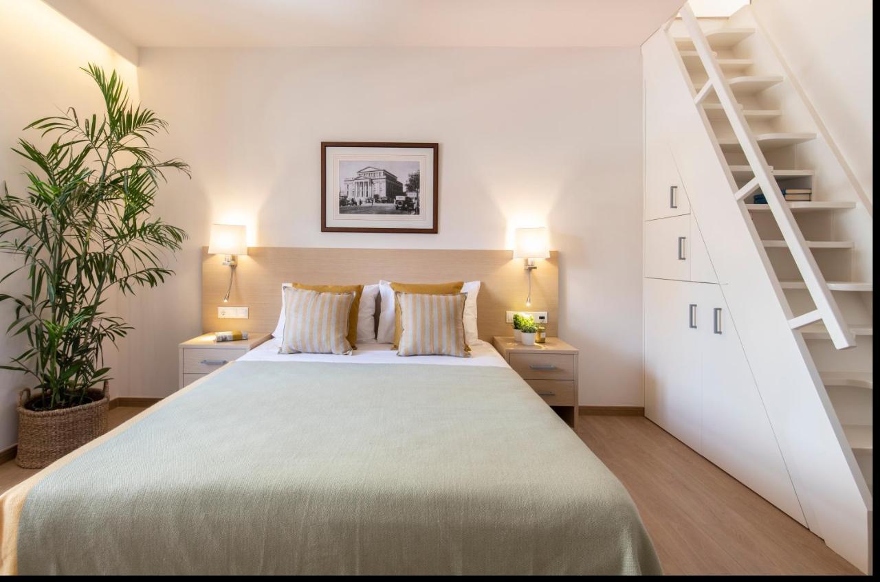 Gallery Suites & Residences Pire Dış mekan fotoğraf