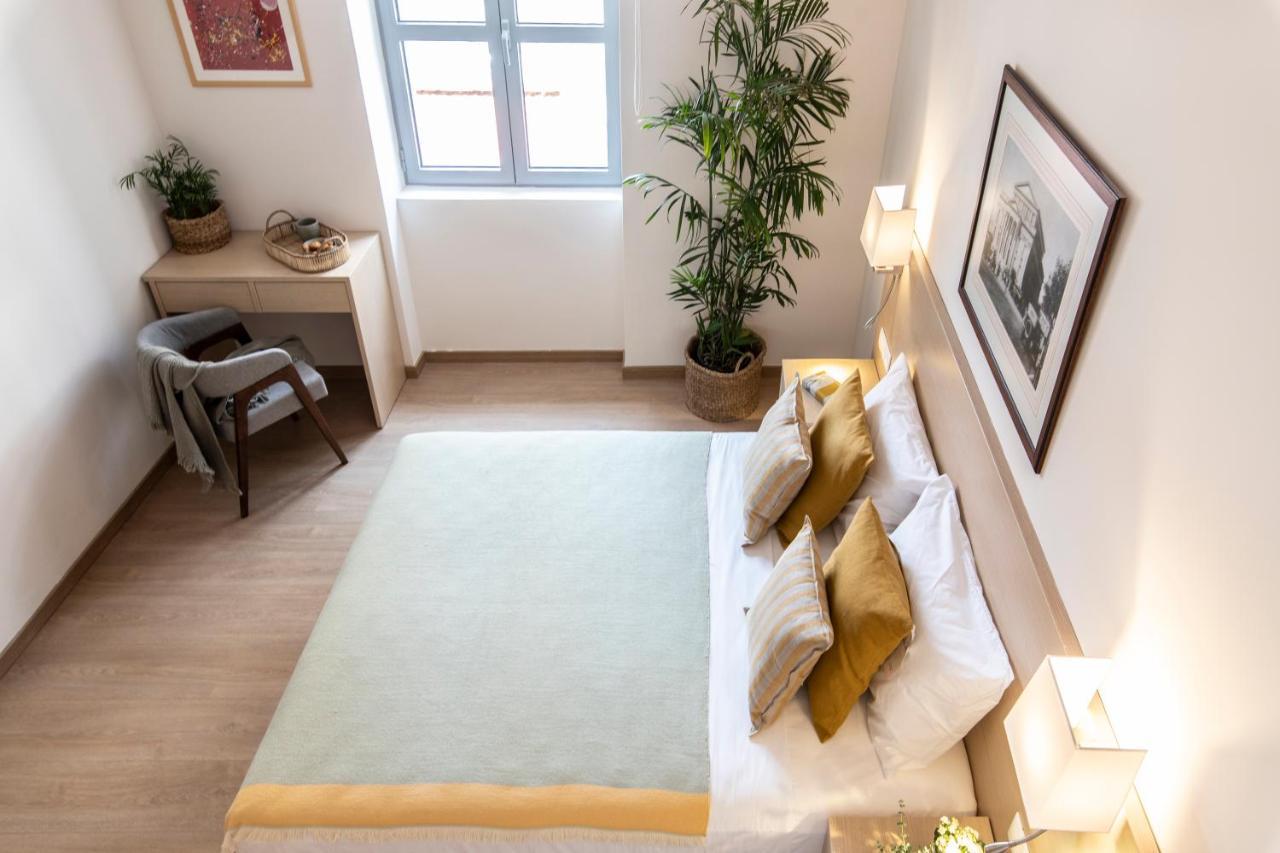 Gallery Suites & Residences Pire Dış mekan fotoğraf