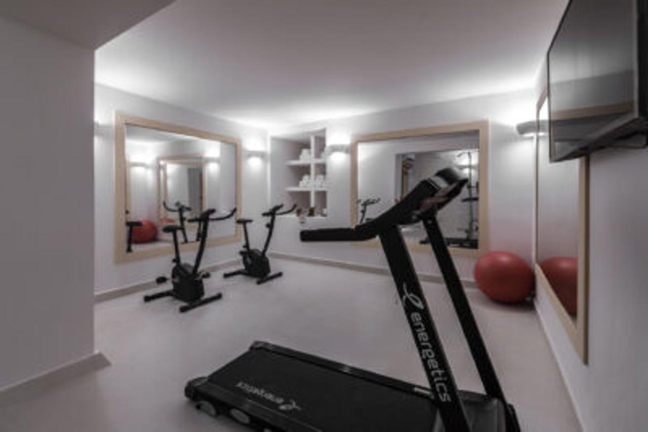 Gallery Suites & Residences Pire Dış mekan fotoğraf