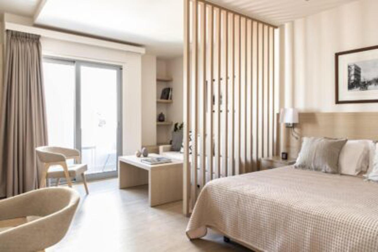 Gallery Suites & Residences Pire Dış mekan fotoğraf